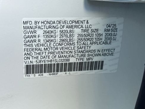 Certified 2025 Acura MDX SH-AWD w/ Advance Package image 29