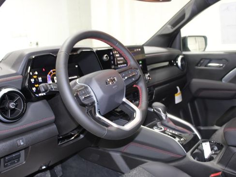 New 2025 Chevrolet Colorado Z71 w/ Midnight Edition AWD/4WD image 22