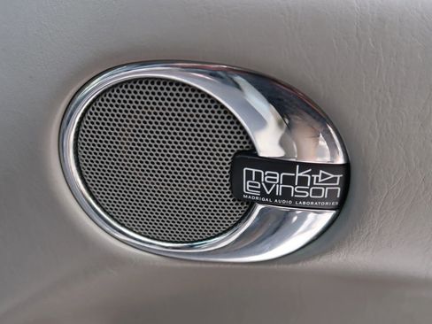Used 2006 Lexus LX 470 4WD image 32