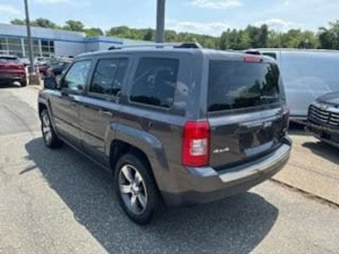 Used 2016 Jeep Patriot High Altitude AWD/4WD image 19