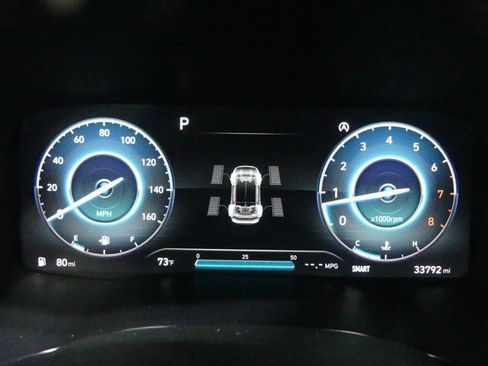 Used 2023 Hyundai Santa Fe SEL w/ Premium Package image 32