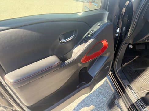 Certified 2023 Nissan Frontier PRO-4X w/ Pro Convenience Package image 13