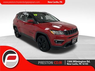 Used 2019 Jeep Compass Latitude AWD/4WD video 1
