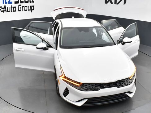 Used 2023 Kia K5 LXS image 37