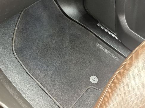 Certified 2021 Chevrolet Suburban High Country w/ Premium Package image 36