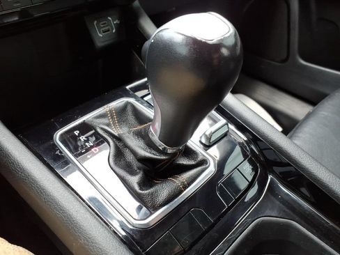 Used 2022 Jeep Compass Limited AWD/4WD image 21