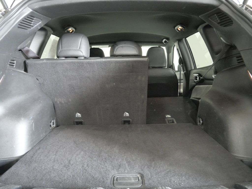 Used 2025 Jeep Compass Limited AWD/4WD image 26