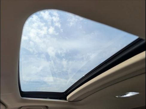 Used 2015 Honda CR-V Touring image 12