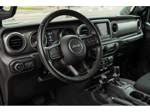 Used 2022 Jeep Wrangler Unlimited Sport AWD/4WD image 11