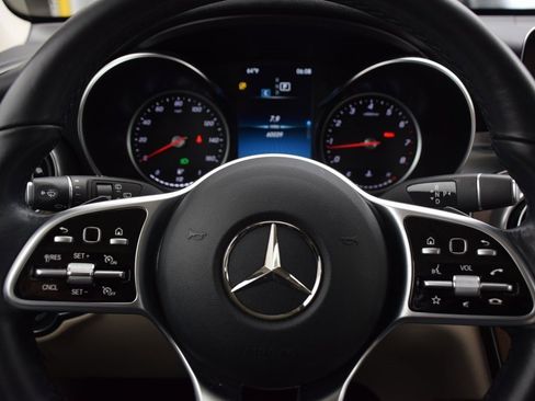 Used 2021 Mercedes-Benz GLC 300 image 22