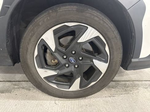 Used 2024 Subaru Crosstrek 2.5i Limited AWD/4WD image 11