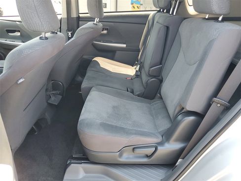 Used 2014 Toyota Prius V Two image 13