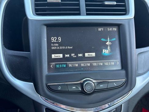 Used 2017 Chevrolet Sonic LT FWD image 10