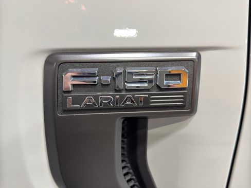 Used 2023 Ford F150 Lariat w/ Equipment Group 502A High image 10