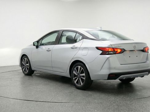 Used 2025 Nissan Versa SV FWD image 6