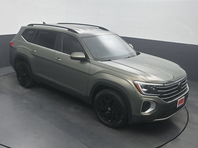 Used 2026 Volkswagen Atlas SE FWD image 19