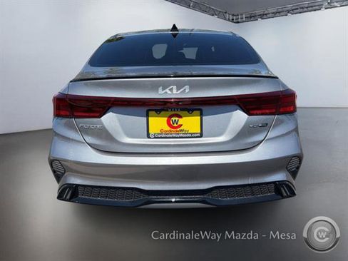 Used 2024 Kia Forte GT-Line image 5