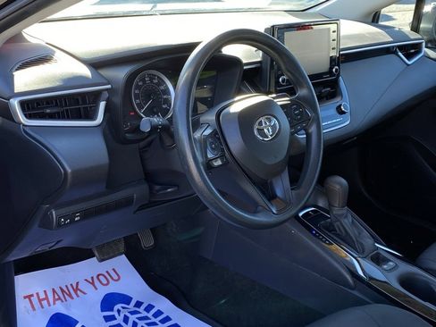 Used 2022 Toyota Corolla LE image 10