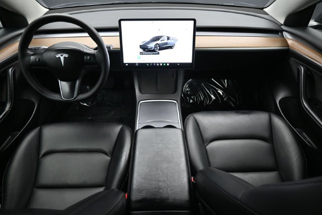 Used 2023 Tesla Model 3 Standard Range RWD image 11