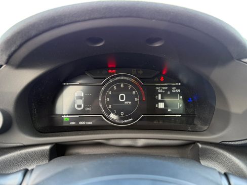 Used 2024 Toyota GR86 Premium image 11