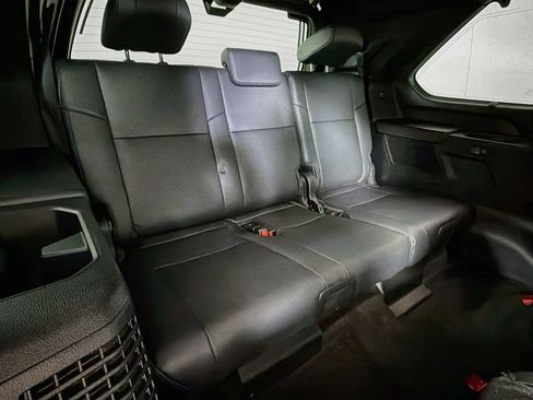 Used 2024 Toyota Sequoia Platinum AWD/4WD image 24