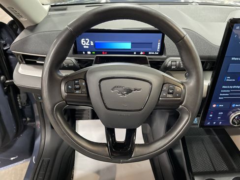 Used 2021 Ford Mustang Mach-E Select w/ Comfort/Technology Package image 17