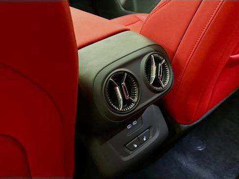 New 2026 Chevrolet Blazer EV SS w/ LPO, Blackout Package image 27