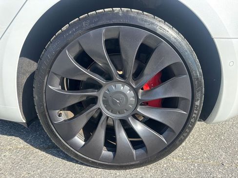 Used 2022 Tesla Model 3 Performance image 33