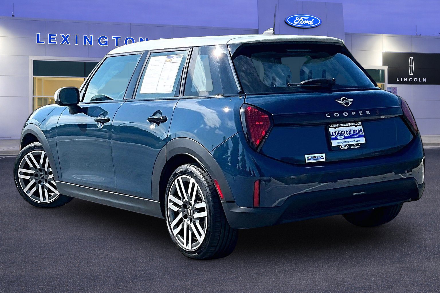 Used 2025 MINI Cooper S FWD image 4