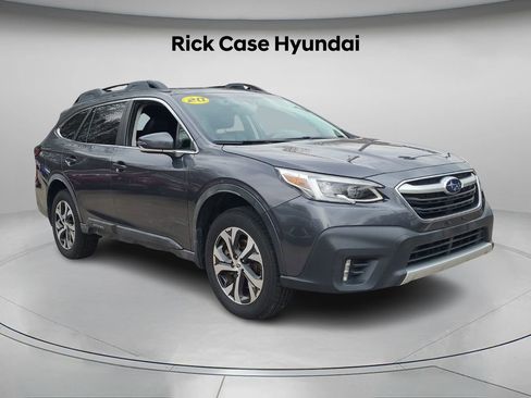 Used 2020 Subaru Outback Limited image 9