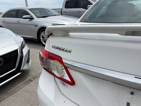 Used 2013 Toyota Corolla S FWD image 4