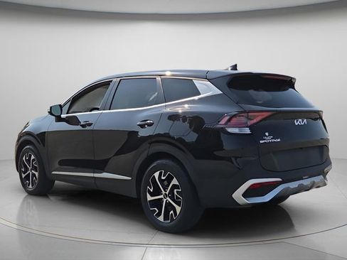 Used 2025 Kia Sportage EX FWD image 6