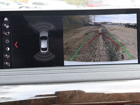 Used 2019 BMW X6 xDrive35i w/ M Sport Package image 20