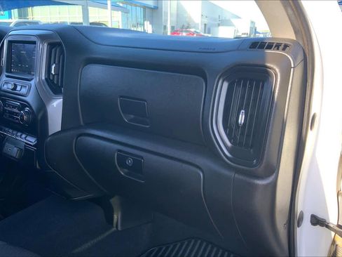 Used 2021 Chevrolet Silverado 1500 Custom Trail Boss image 17