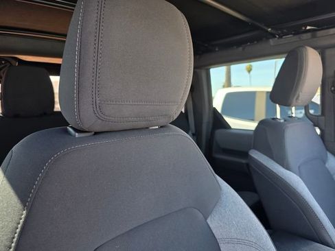 Used 2023 Ford Bronco Big Bend w/ Sasquatch Package image 14