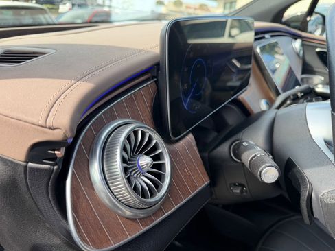 Used 2023 Mercedes-Benz EQE 350+ SUV image 14