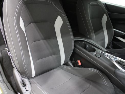 Used 2017 Chevrolet Camaro SS RWD image 21