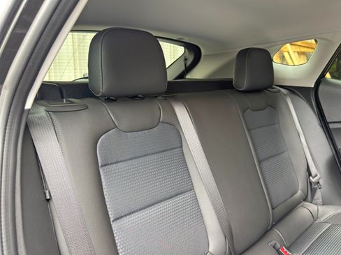 Used 2026 Chevrolet Trax LT w/ Midnight Edition FWD image 35