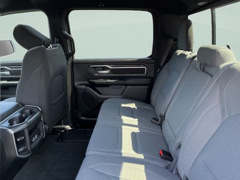 Used 2023 RAM 1500 Big Horn AWD/4WD image 19