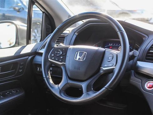Used 2022 Honda Odyssey EX-L image 21