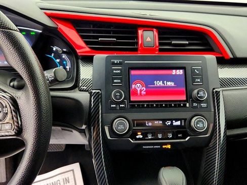 Used 2019 Honda Civic LX image 17