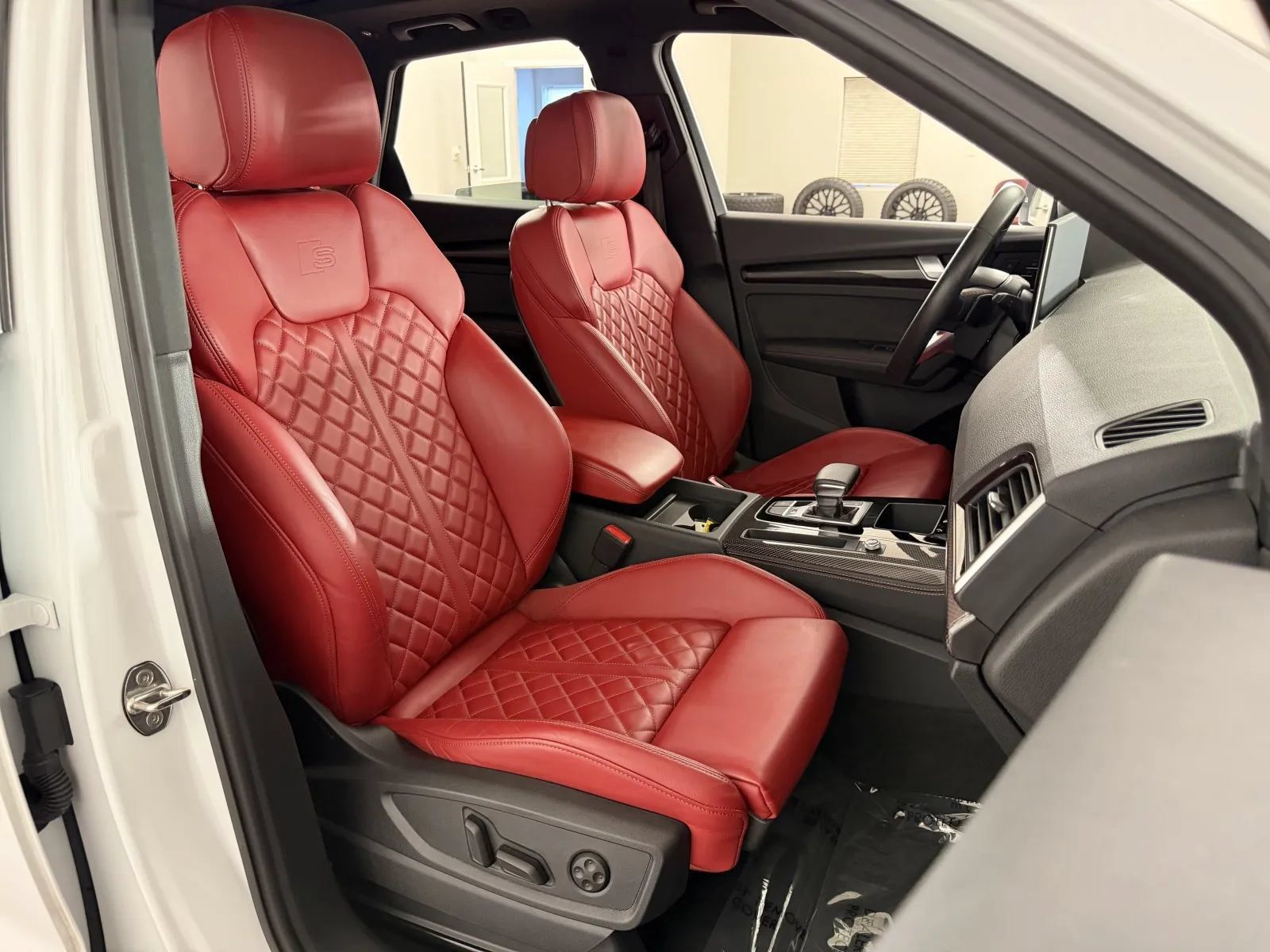 Used 2023 Audi SQ5 Premium Plus w/ Premium Plus Package AWD/4WD image 43