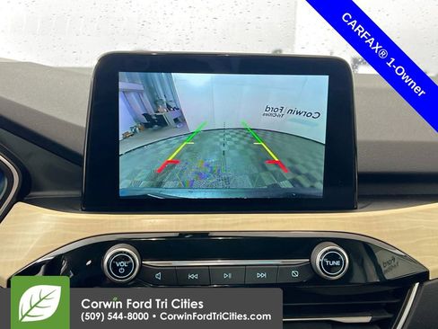 Used 2021 Ford Escape Titanium w/ Titanium Elite Package image 22