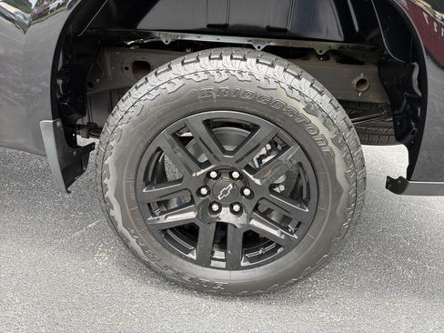 Used 2026 Chevrolet Silverado 1500 Custom w/ Turbomax Blackout Package AWD/4WD image 20