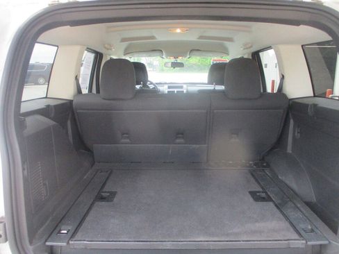 Used 2011 Dodge Nitro SE AWD/4WD image 15