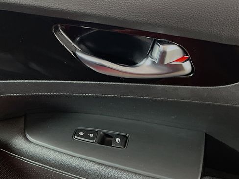 Used 2021 Kia Forte EX image 32