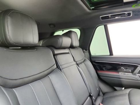 Used 2023 Land Rover Range Rover SE AWD/4WD image 24