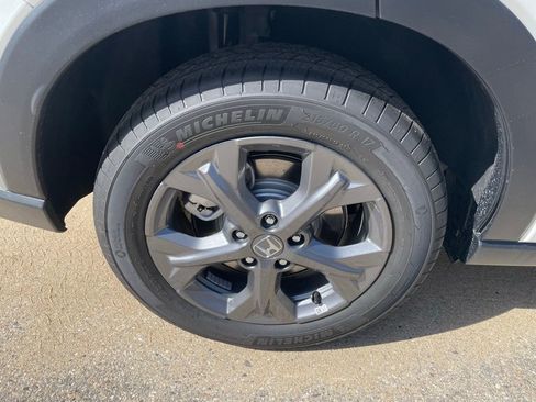 New 2026 Honda HR-V LX image 7