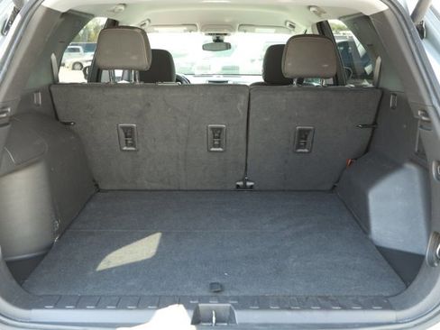 Used 2024 Chevrolet Equinox LT image 10