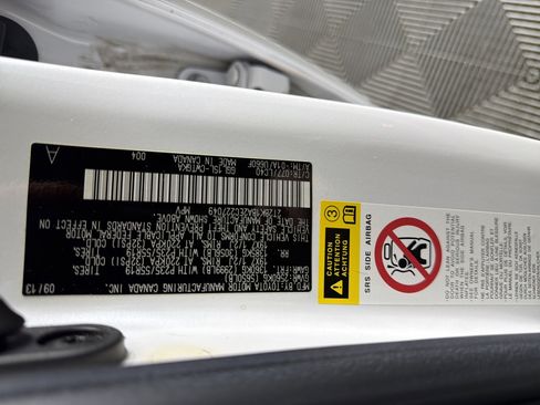 Used 2014 Lexus RX 350 AWD w/ Navigation Package image 31